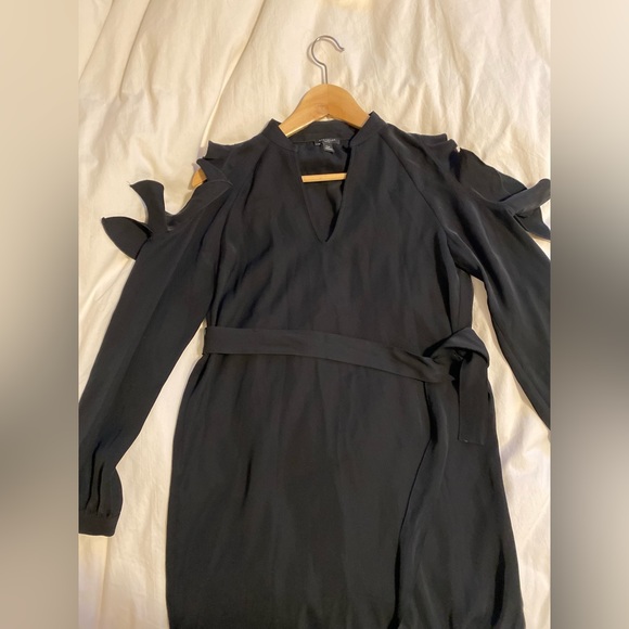 Ann Taylor Long Sleeve V-neck Dress Size XXSP - Picture 2 of 9